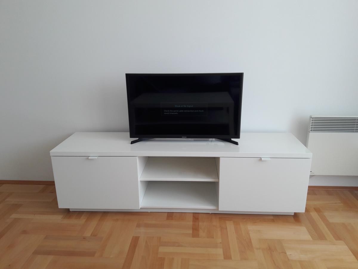 Apartman Senjak Пирот Экстерьер фото